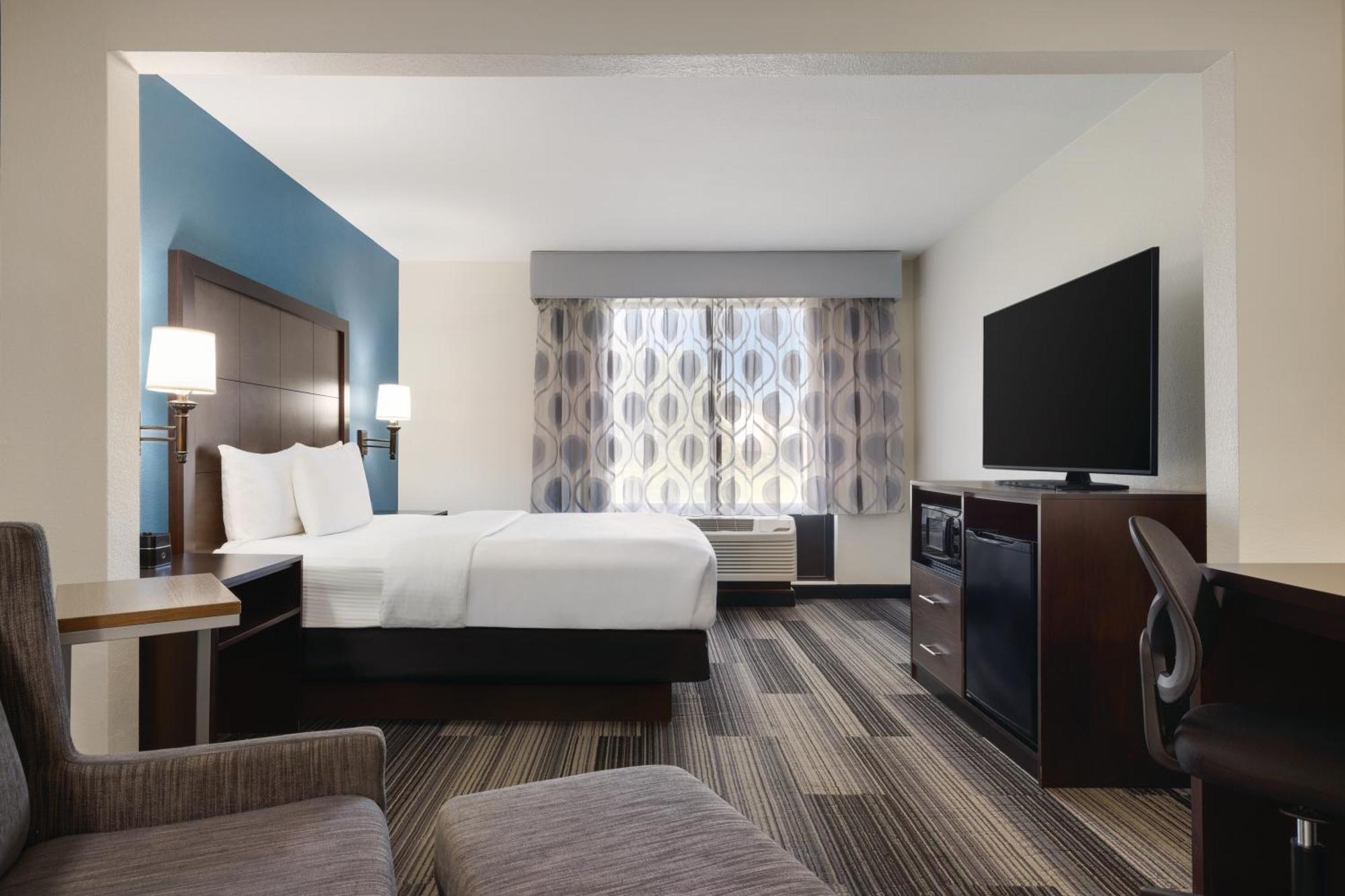 Hotel La Quinta By Wyndham Springfield Airport Plaza Zewnętrze zdjęcie