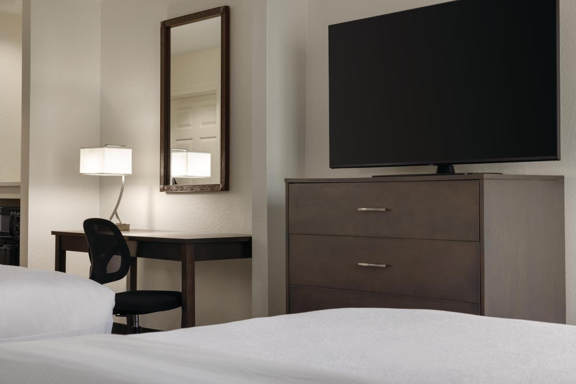 Hotel La Quinta By Wyndham Springfield Airport Plaza Zewnętrze zdjęcie