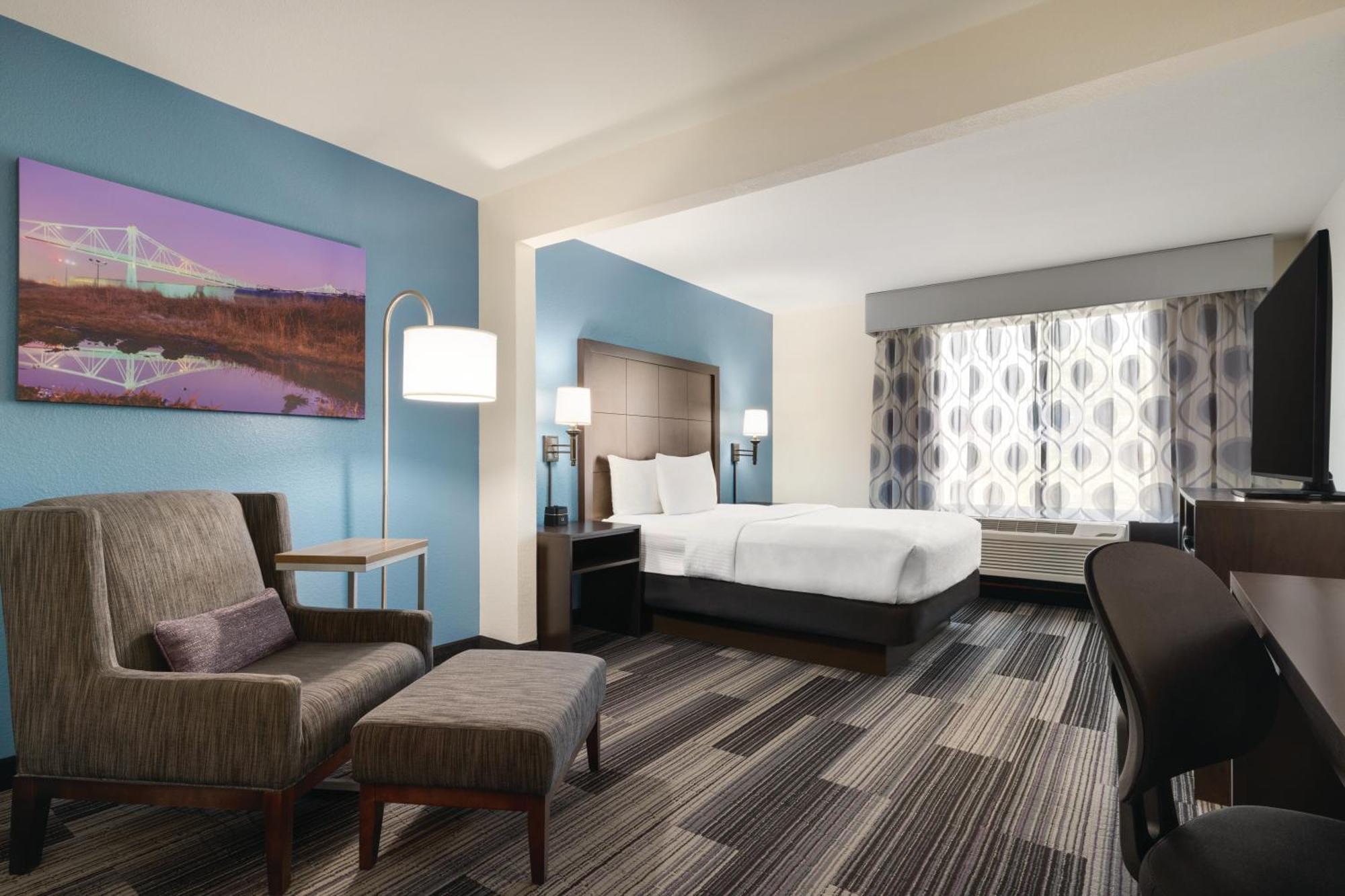 Hotel La Quinta By Wyndham Springfield Airport Plaza Zewnętrze zdjęcie