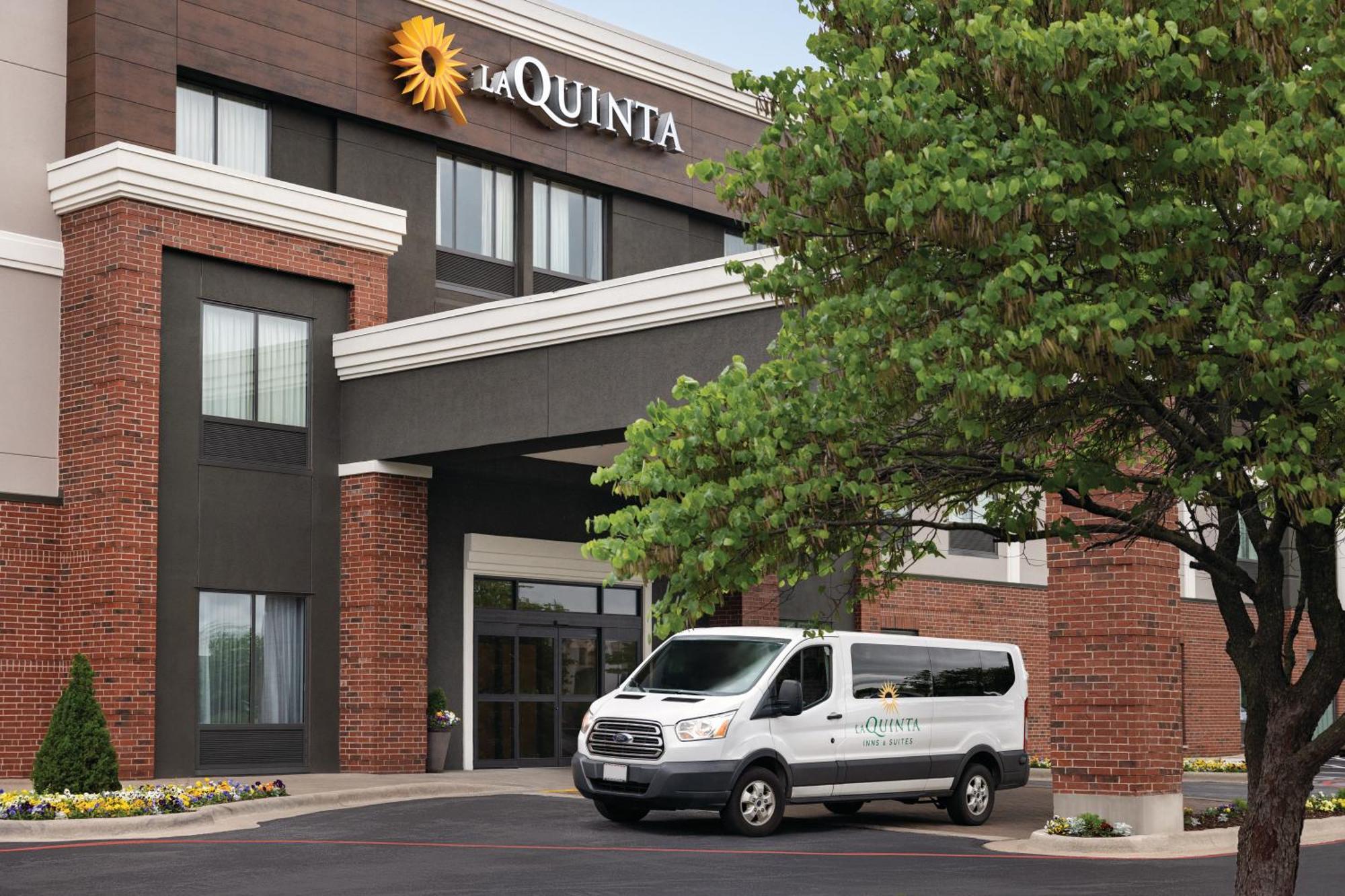 Hotel La Quinta By Wyndham Springfield Airport Plaza Zewnętrze zdjęcie
